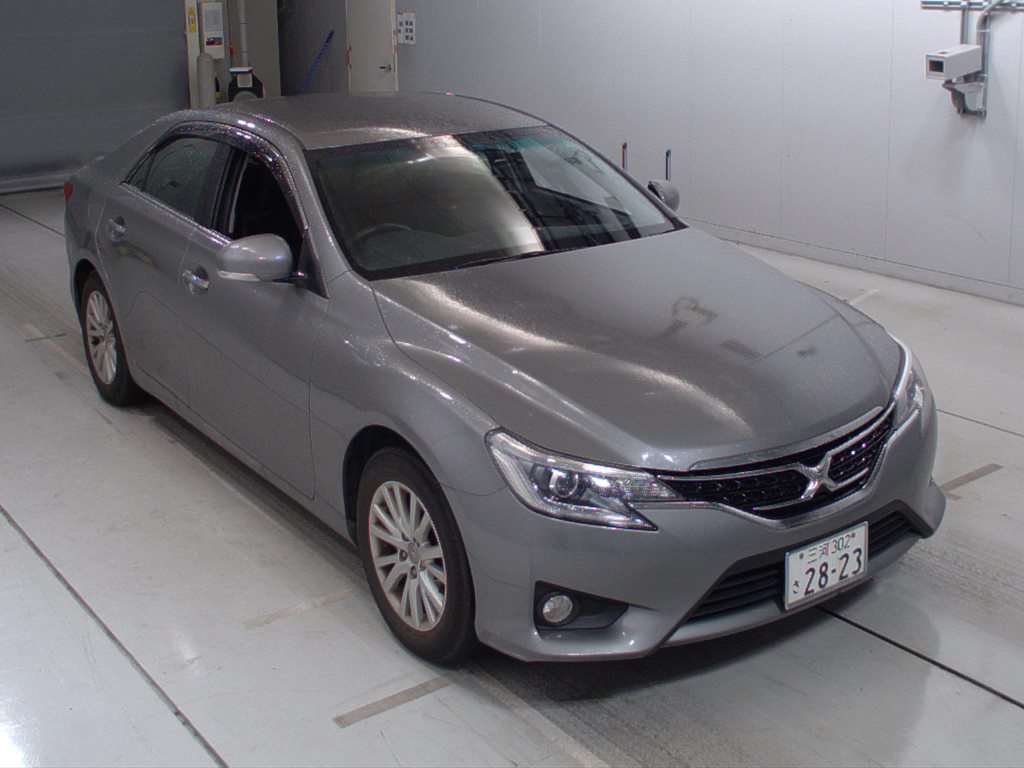 Toyota Mark X, 2014