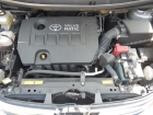Toyota Isis, 2014 Image 15