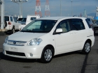 Toyota Raum, 2010 Image 1